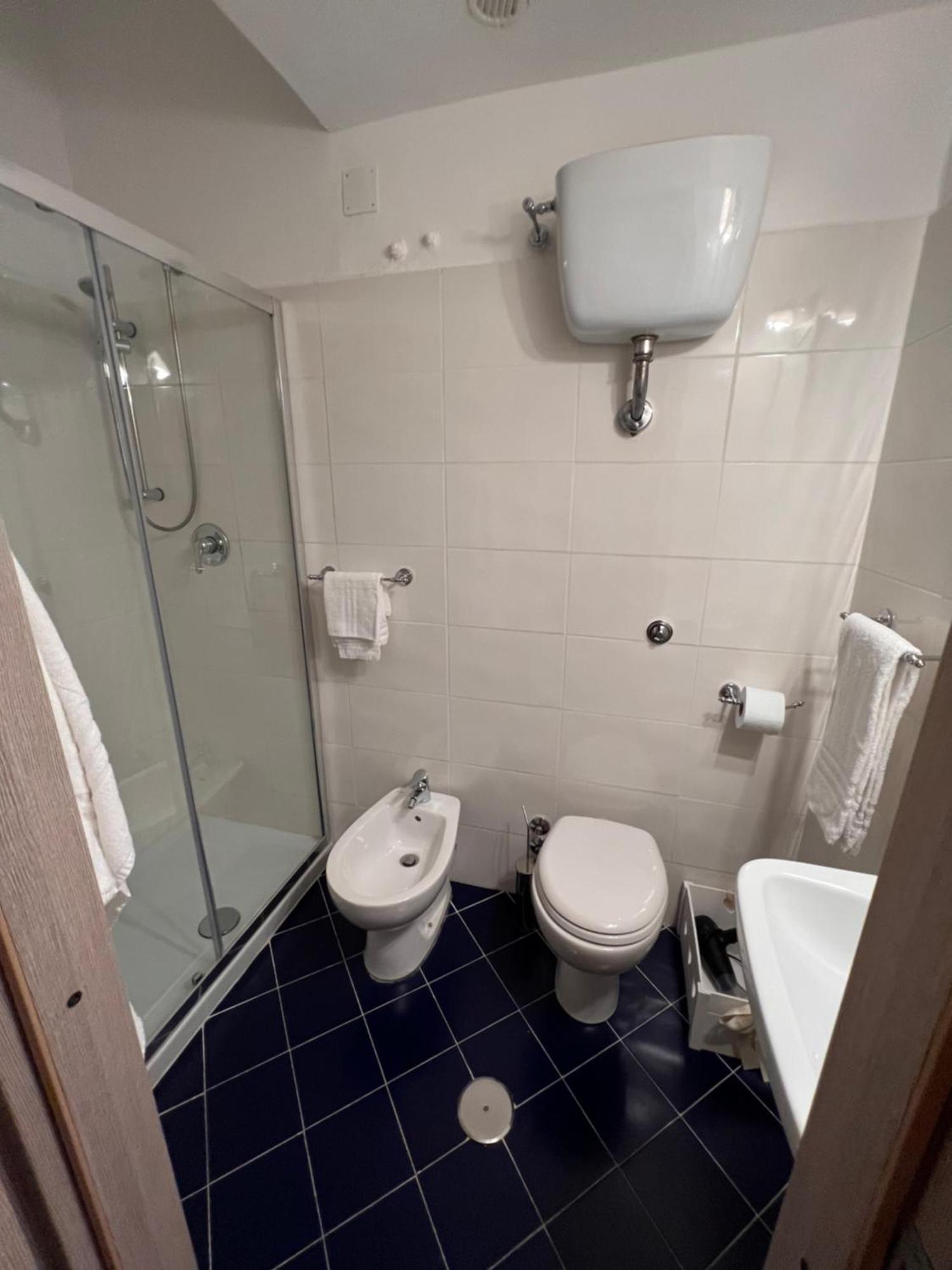 Guest House Biondi Cavour Roma Exterior foto